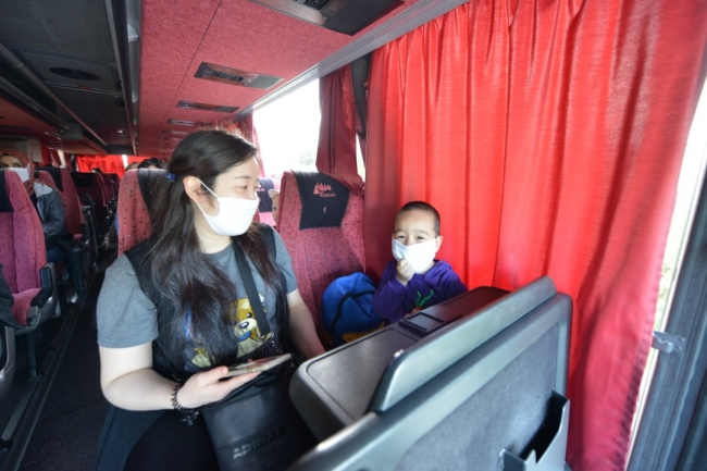 Kırgızistan'daki Türk vatandaşları yurda getirildi